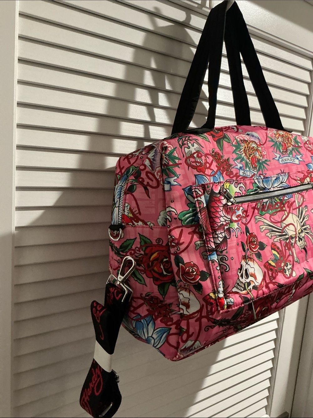 NWT Ed Hardy Weekend Traveler with Convenient Suitcase Slide and zipper closure. - Picture 4 of 16